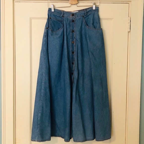 white stag denim skirt